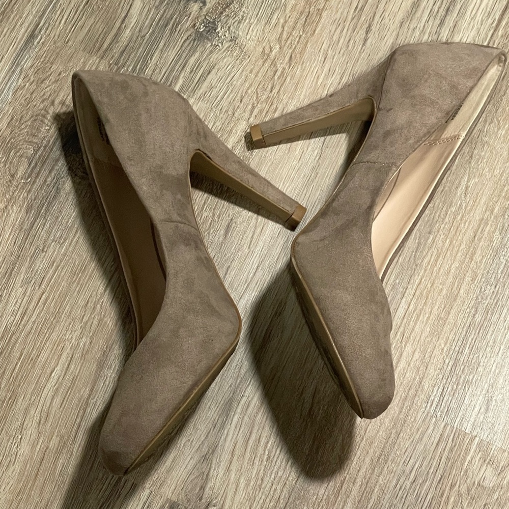 Nude Closed-Toe Heels